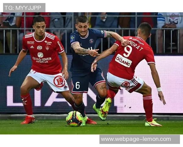 加索维卡与喀山的激烈对决揭示了足球战术的博弈与激情碰撞