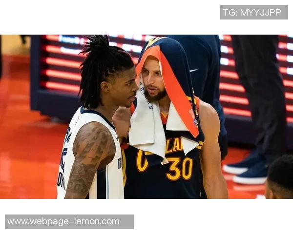 国王队与独行侠的激烈对决谁能在NBA赛场上笑到最后